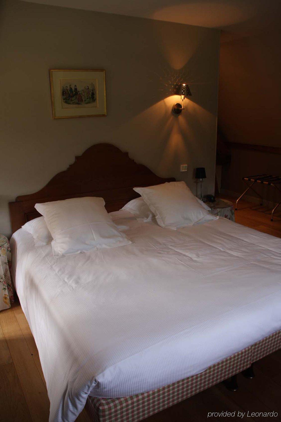 La Chaumiere Hotell Honfleur Rum bild